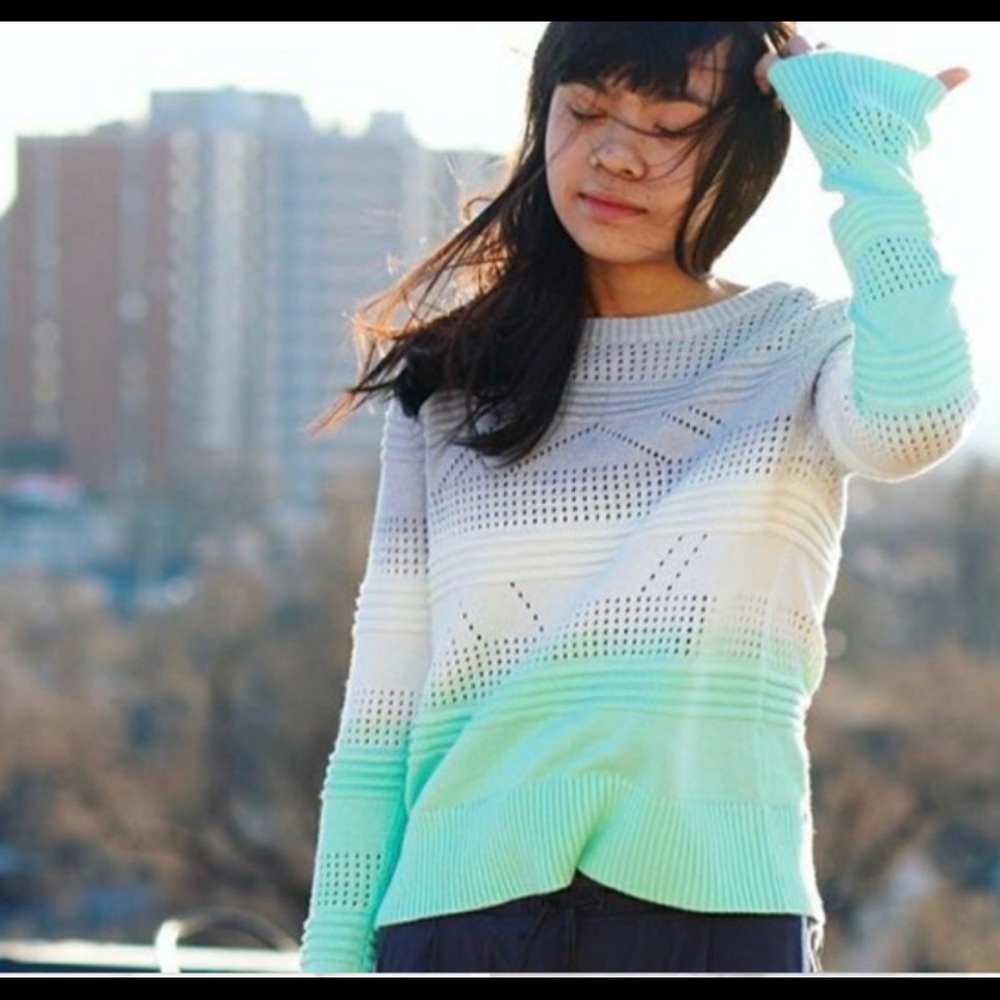 Ivivva Lululemon Calm After Practice Sweater - Picture 5 of 7